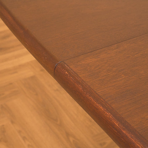 Danish dining table in mahogany by Skovby