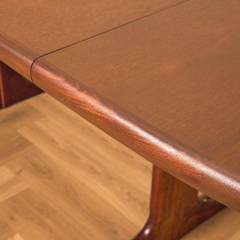 Danish dining table in mahogany by Skovby