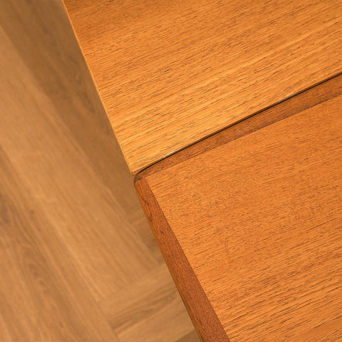 Extandable swedish coffee table in teak & beech
