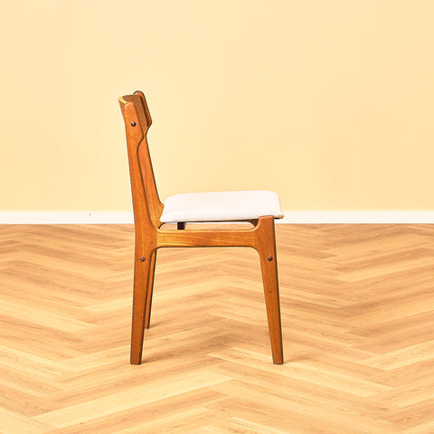 Danish dining chairs in teak by Erik Buch for Findahls Møbelfabrik