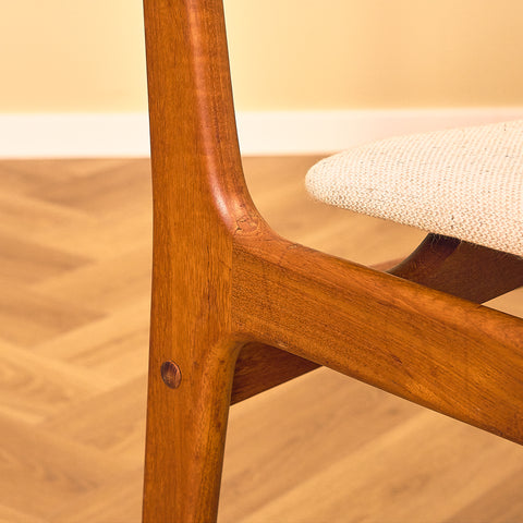 Danish dining chairs in teak by Erik Buch for Findahls Møbelfabrik