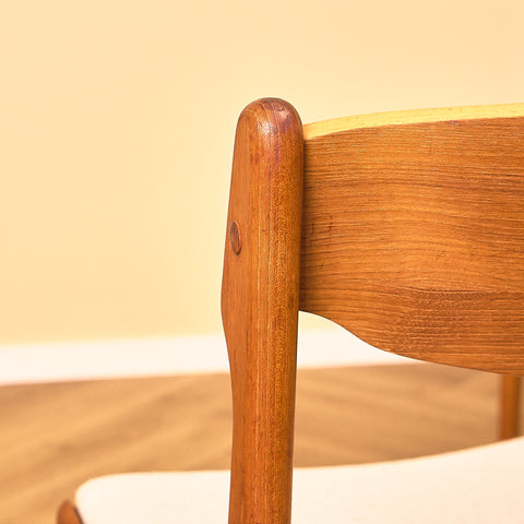 Danish dining chairs in teak by Erik Buch for Findahls Møbelfabrik