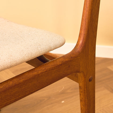 Danish dining chairs in teak by Erik Buch for Findahls Møbelfabrik