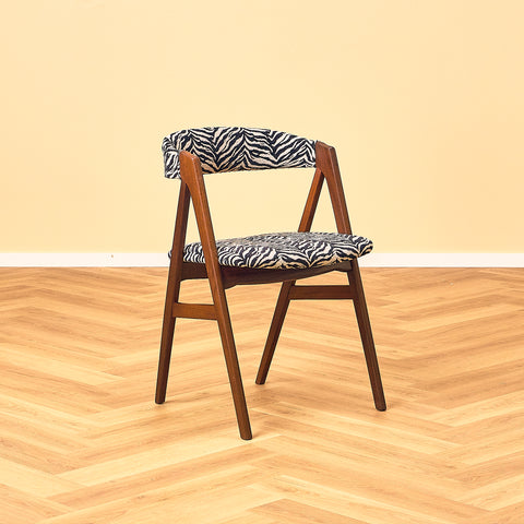 Danish set of 2 dining chairs 'model 205' by Thomas Harlev for Farstrup