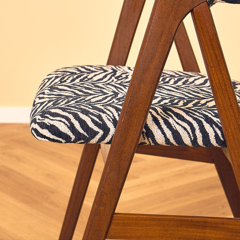 Danish set of 2 dining chairs 'model 205' by Thomas Harlev for Farstrup