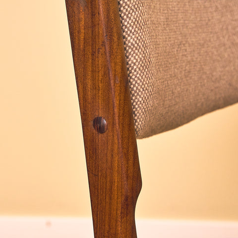 Danish set of 6 dining chairs in solid walnut by Erik Buch