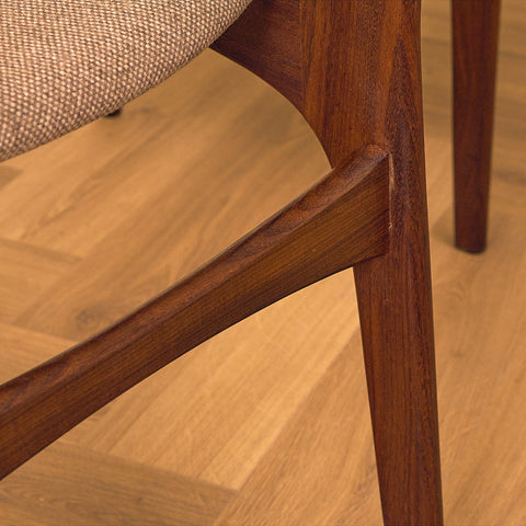 Danish set of 6 dining chairs in solid walnut by Erik Buch