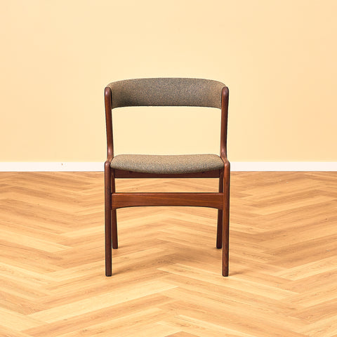 Danish set of 8 dining chairs 'model 68' by Anderstrup Møbelfabrik