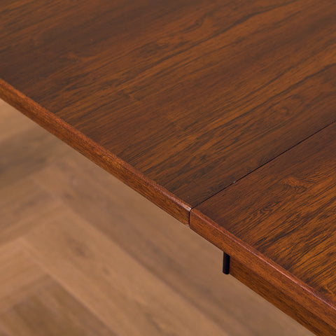 Danish dining table in Santos rosewood Arne Vodder style