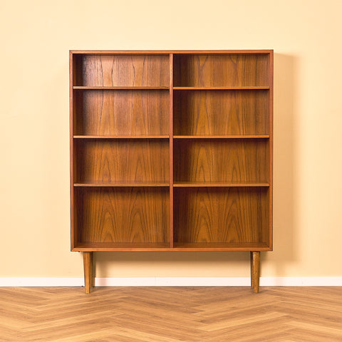 Omann Jun Teak Bookshelf with Adjustable Shelves