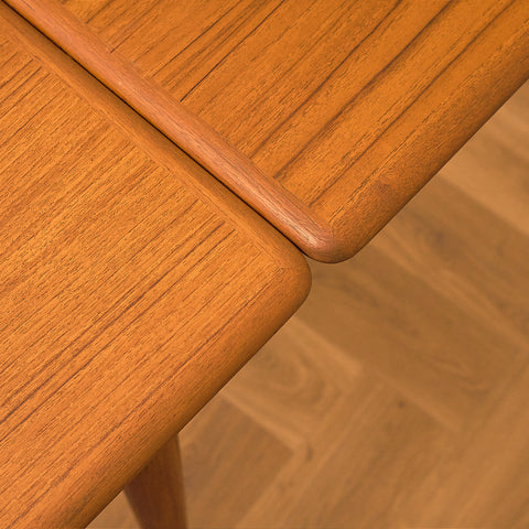 Danish dining table in teak