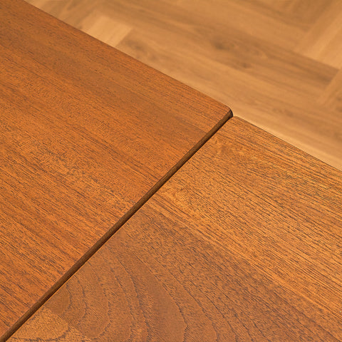 Danish dining table in teak