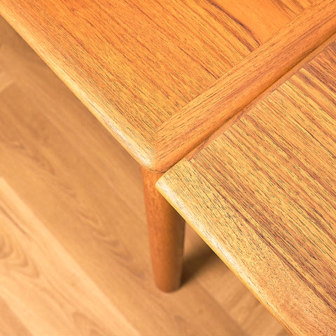 Danish dining table in teak
