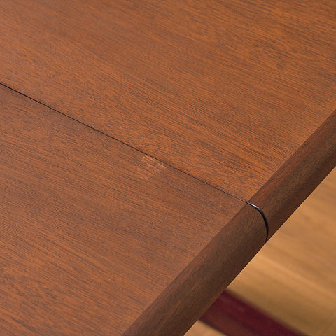 Danish dining table in mahogany by Skovby