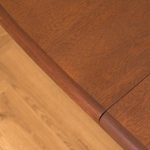 Danish dining table in mahogany by Skovby