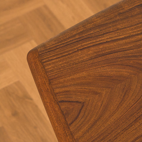 Danish dining table in Santos rosewood by Gudme Møbelfabrik