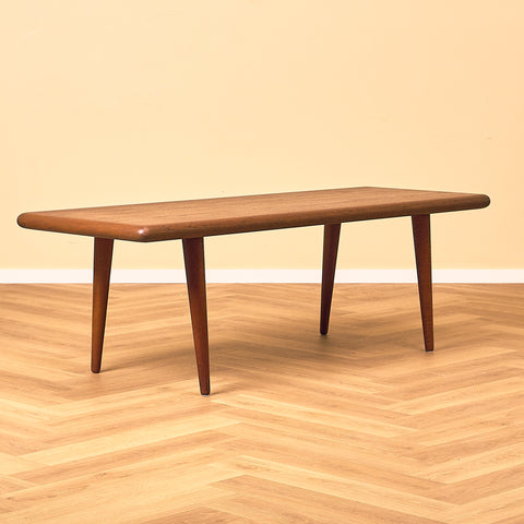 Danish coffee table in teak by Jacob Nielsen & Sonner Møbelfabrik