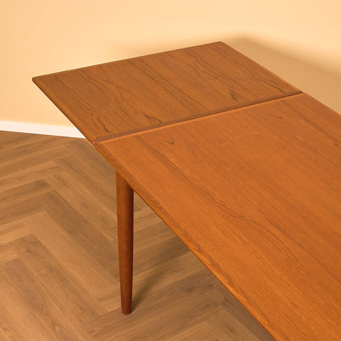 Danish dining table in teak, possibly by Niels Otto Møller