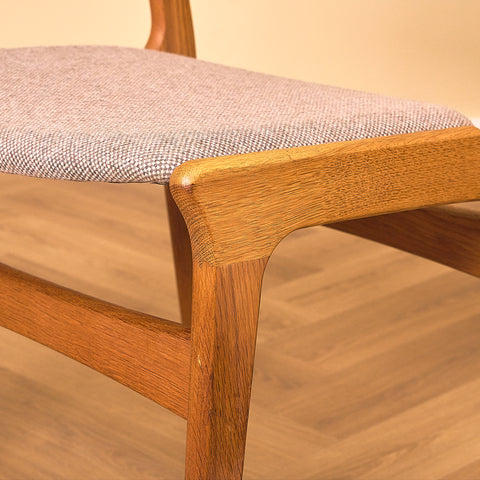 Danish set of 4 dining chairs in oak by Erik Buch for Nova Stolefabrik