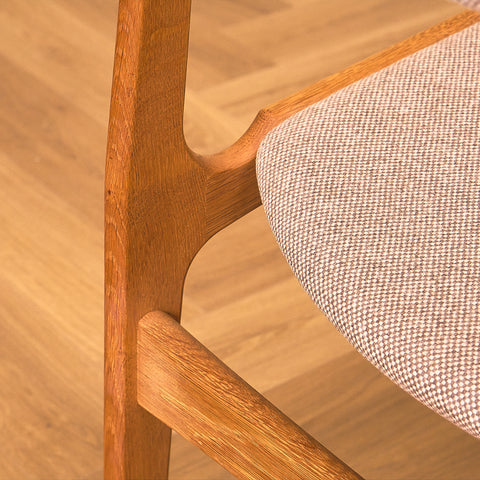 Danish set of 4 dining chairs in oak by Erik Buch for Nova Stolefabrik