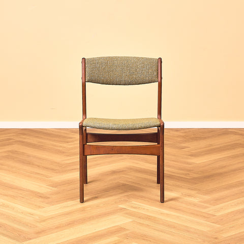 Danish set of 4 dining chairs in teak by Erik Buch for Nova Stolefabrik