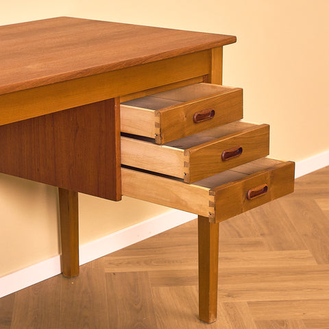 Small Swedish writing desk in teak and beech