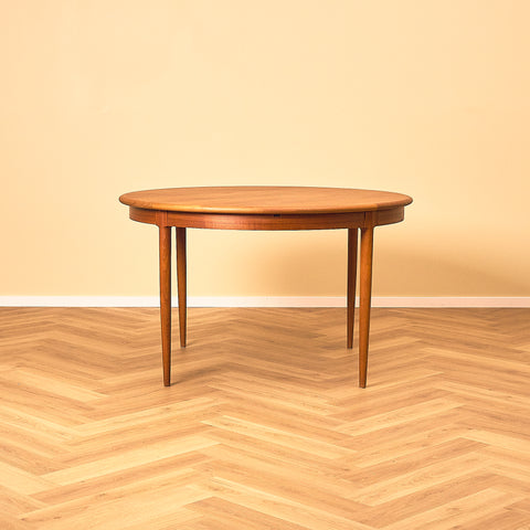 Niels Otto Møller Model 15 Teak Dining Table for J.L. Møllers, Denmark