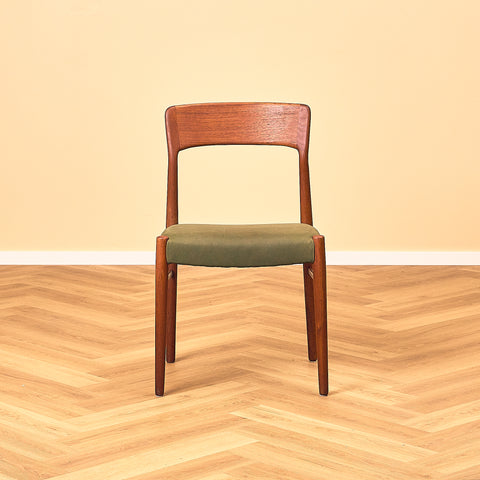 Danish set of 6 dining chairs in teak by Henning Kjærnulf for KS Møbler