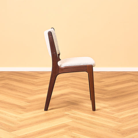 Erik Buch Model 89 Walnut Dining Chair for Anderstrup, side profile