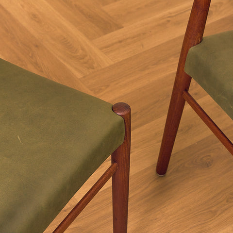 Danish set of 6 dining chairs in teak by Henning Kjærnulf for KS Møbler