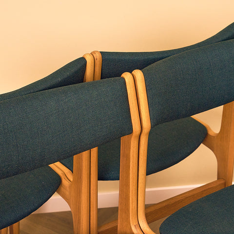 Danish set of 4 dining chairs in oak by Erik Buch for Nova