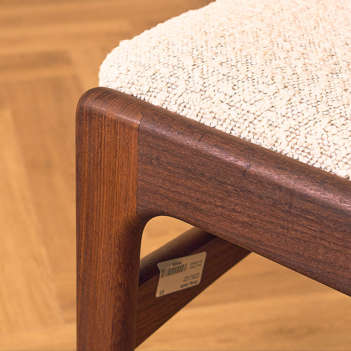 Erik Buch Model 89 Walnut Dining Chair for Anderstrup, underside with a barcode label