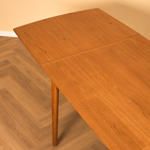 Danish dining table in teak by Arne Vodder for Vamo Møbler