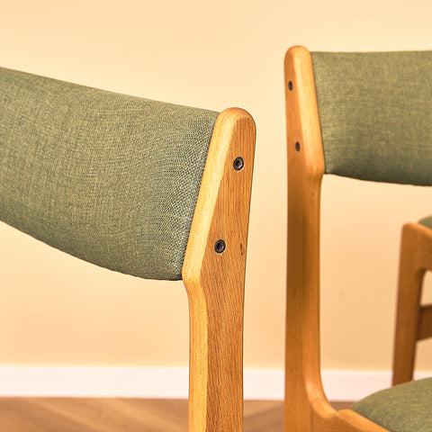 Danish set of 6 dining chairs in oak by Erik Buch for Nova Stolefabrik