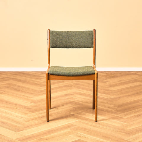 Danish dining chairs in teak by Findahl