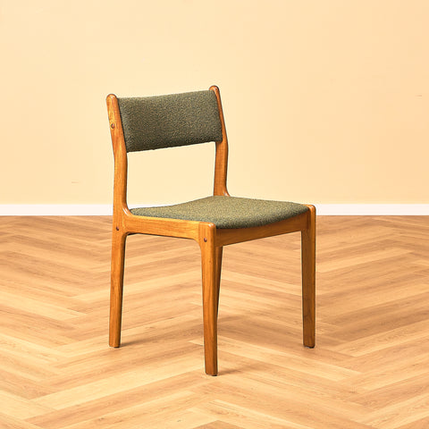 Danish dining chairs in teak by Findahl