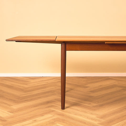 Mid-Century Danish Teak and Walnut Dining Table, side profile