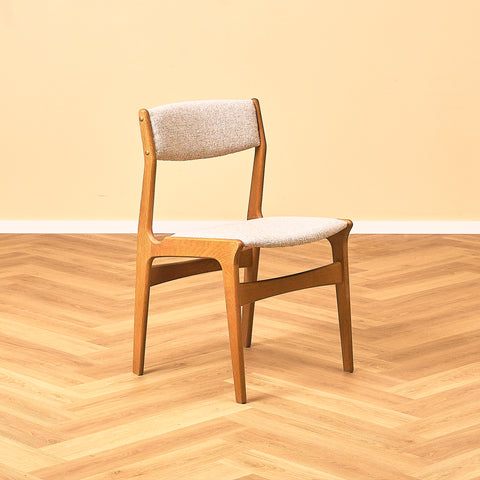 Danish set of 4 dining chairs in solid oak by Erik Buch