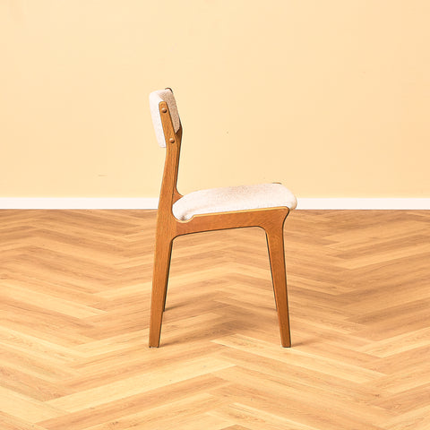 Danish set of 4 dining chairs in solid oak by Erik Buch