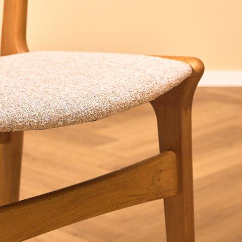 Danish set of 4 dining chairs in solid oak by Erik Buch