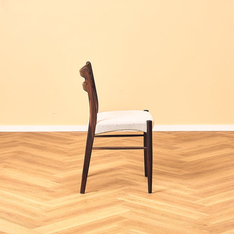 Danish dining chairs in Santos rosewood in the style of Ejner Larsen
