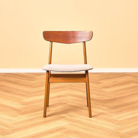 Danish set of 7 dining chairs in teak and beech, model Møsbol, by Findahl Møbelfabrik