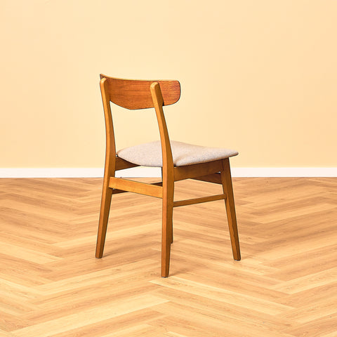 Danish set of 7 dining chairs in teak and beech, model Møsbol, by Findahl Møbelfabrik