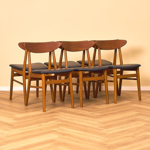 Danish set of 6 dining chairs in teak and beech, model 210, by Farstrup