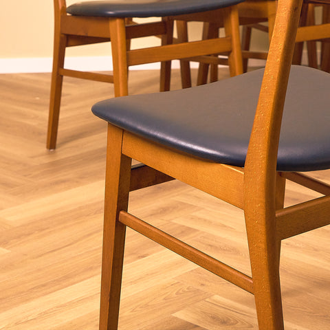 Danish set of 6 dining chairs in teak and beech, model 210, by Farstrup