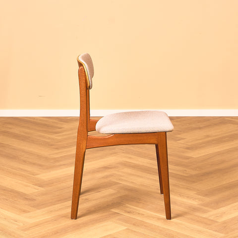 Danish dining chairs in teak by B. Rasmussen for Thorso Møbelfabrik