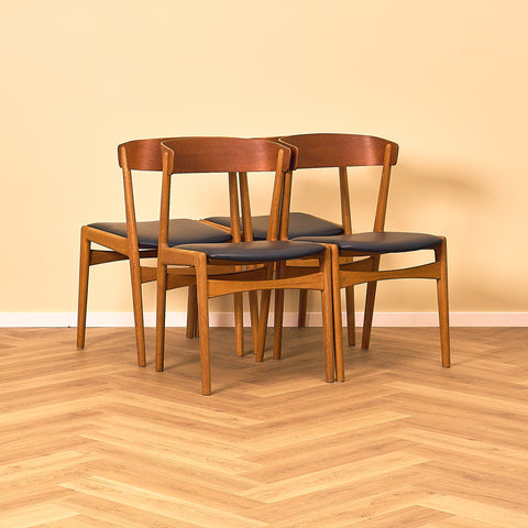 Danish set of 4 dining chairs in teak and oak