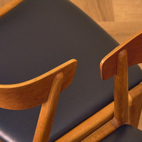 Danish set of 4 dining chairs in teak and oak