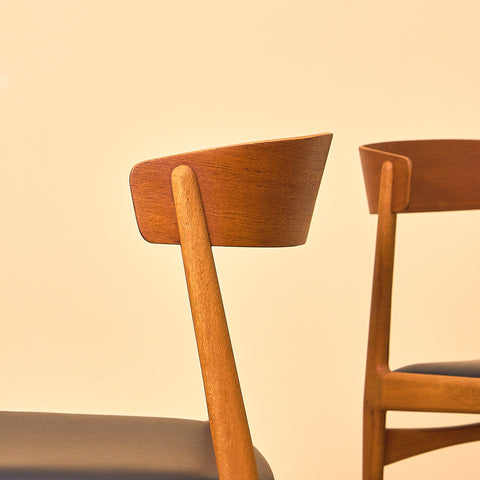 Danish set of 4 dining chairs in teak and oak