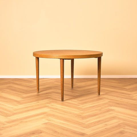 Round Oak Dining Table by Willy Schou Andersen